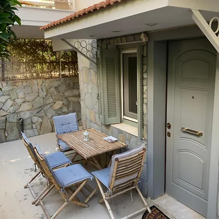 Dori'S Seaside Apartment Athens Exterior photo